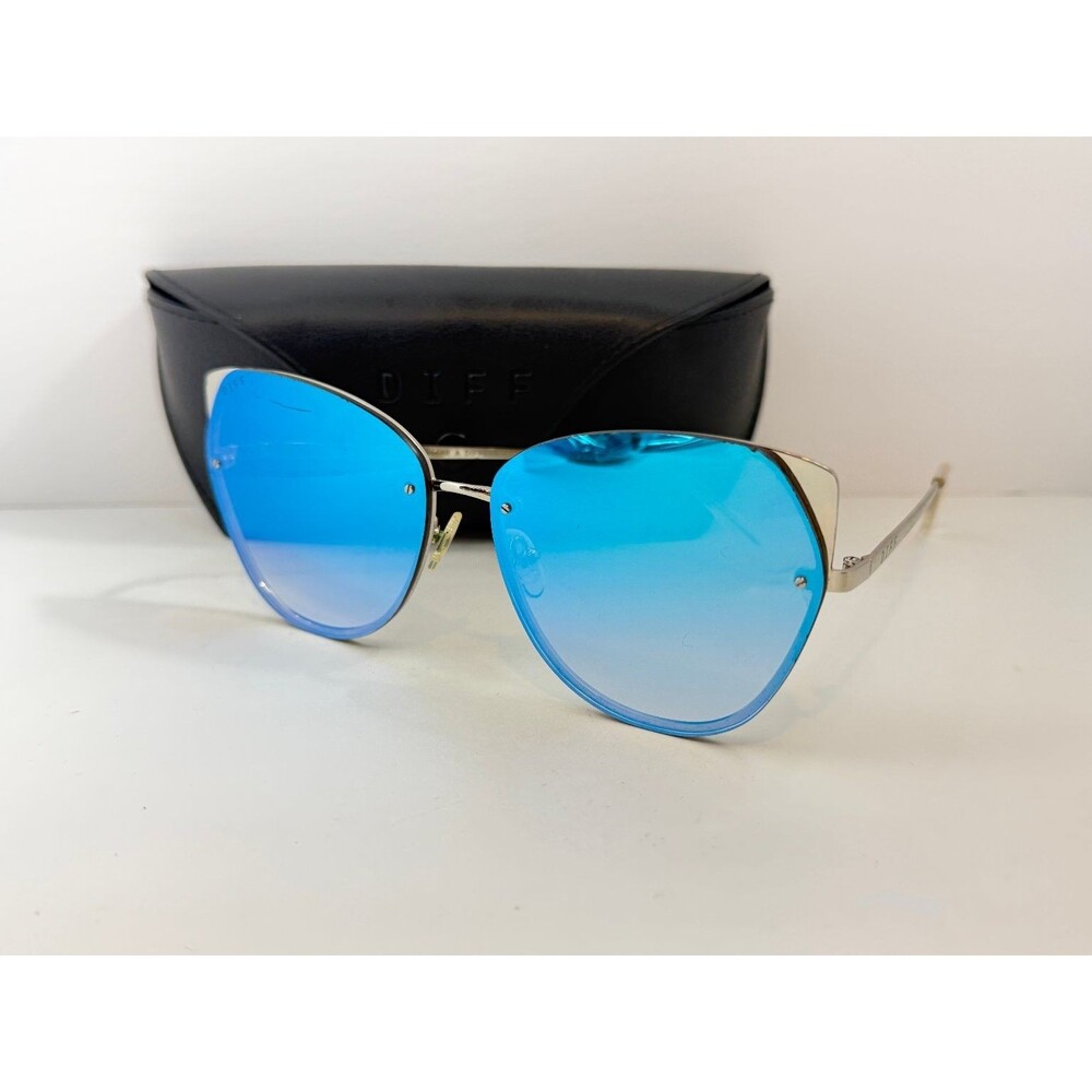 DIFF CORA SV-AE241 Women’s Silver Cat-Eye Sunglasses Brown Gradient Mirrored